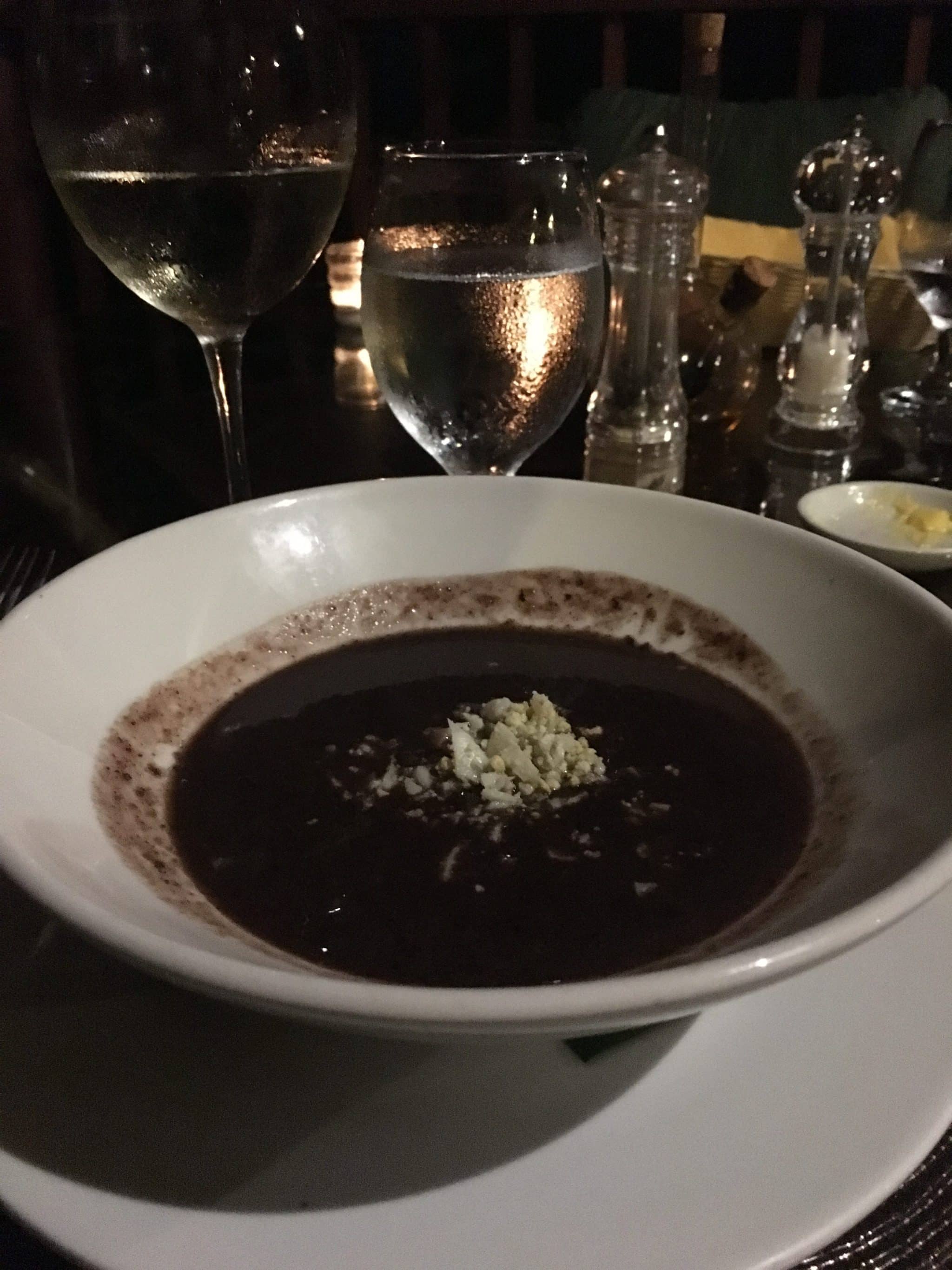 A remote rainforest stay at El Remanso Lodge