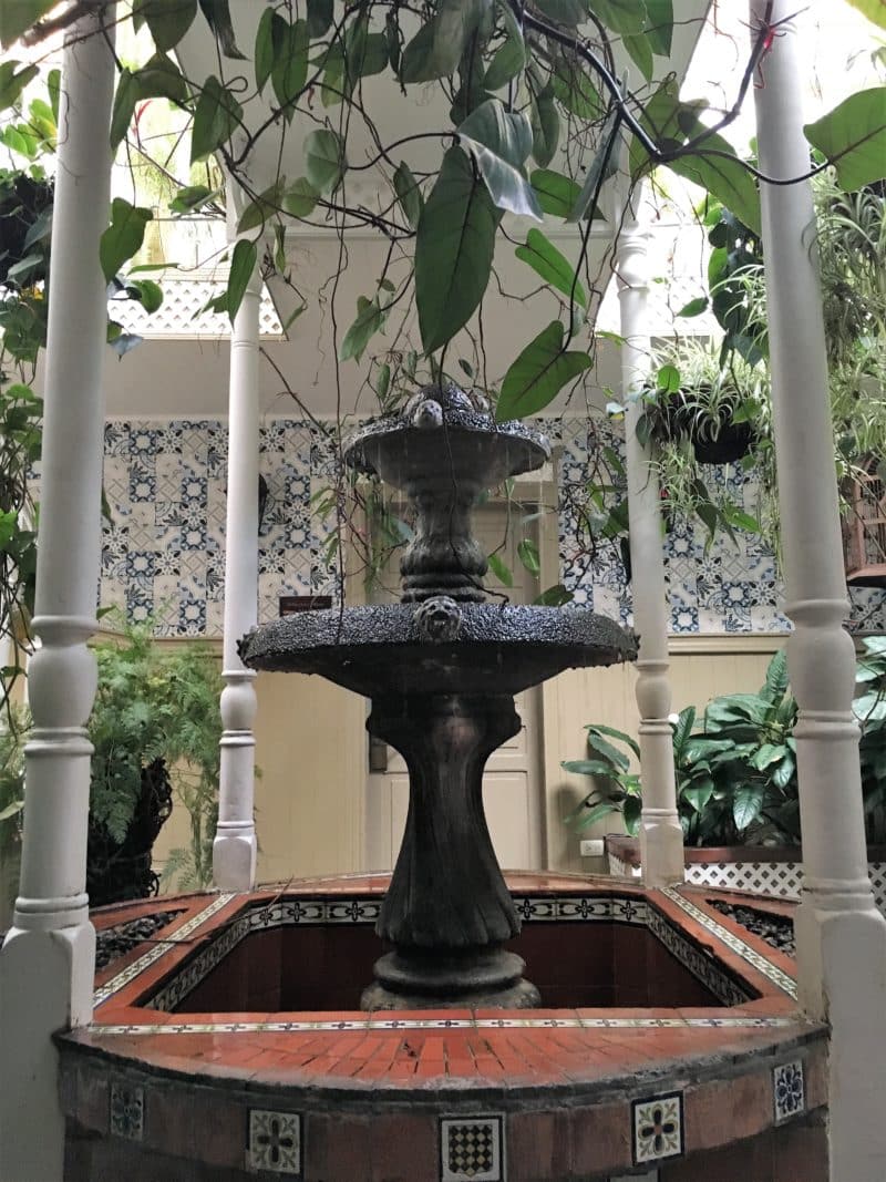 Old Victorian Grandeur at Hotel Grano de Oro