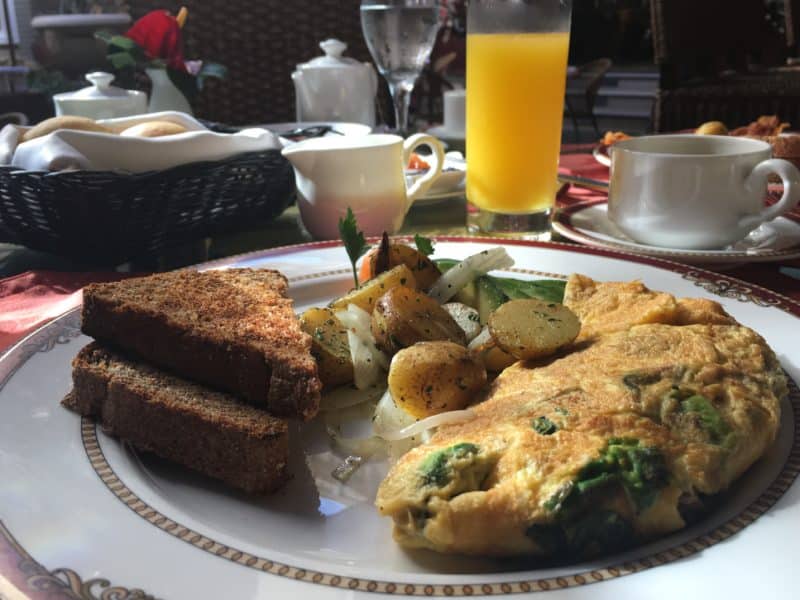 Old Victorian Grandeur at Hotel Grano de Oro