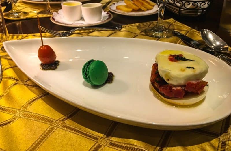 Old Victorian Grandeur at Hotel Grano de Oro