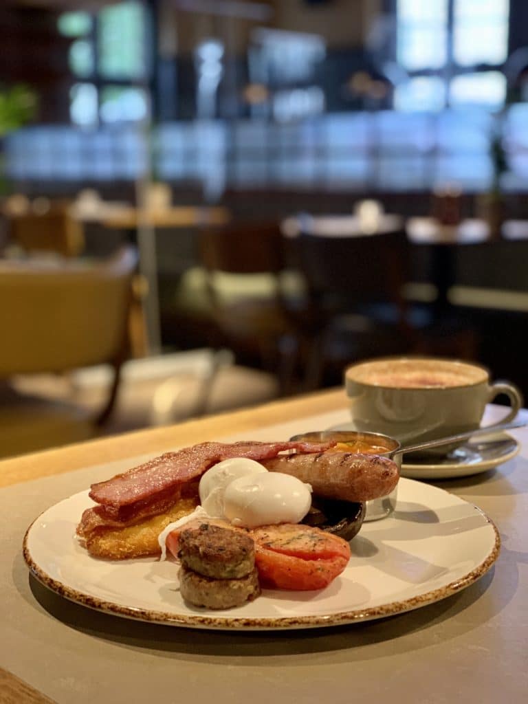 Brunch at Knight & Garter