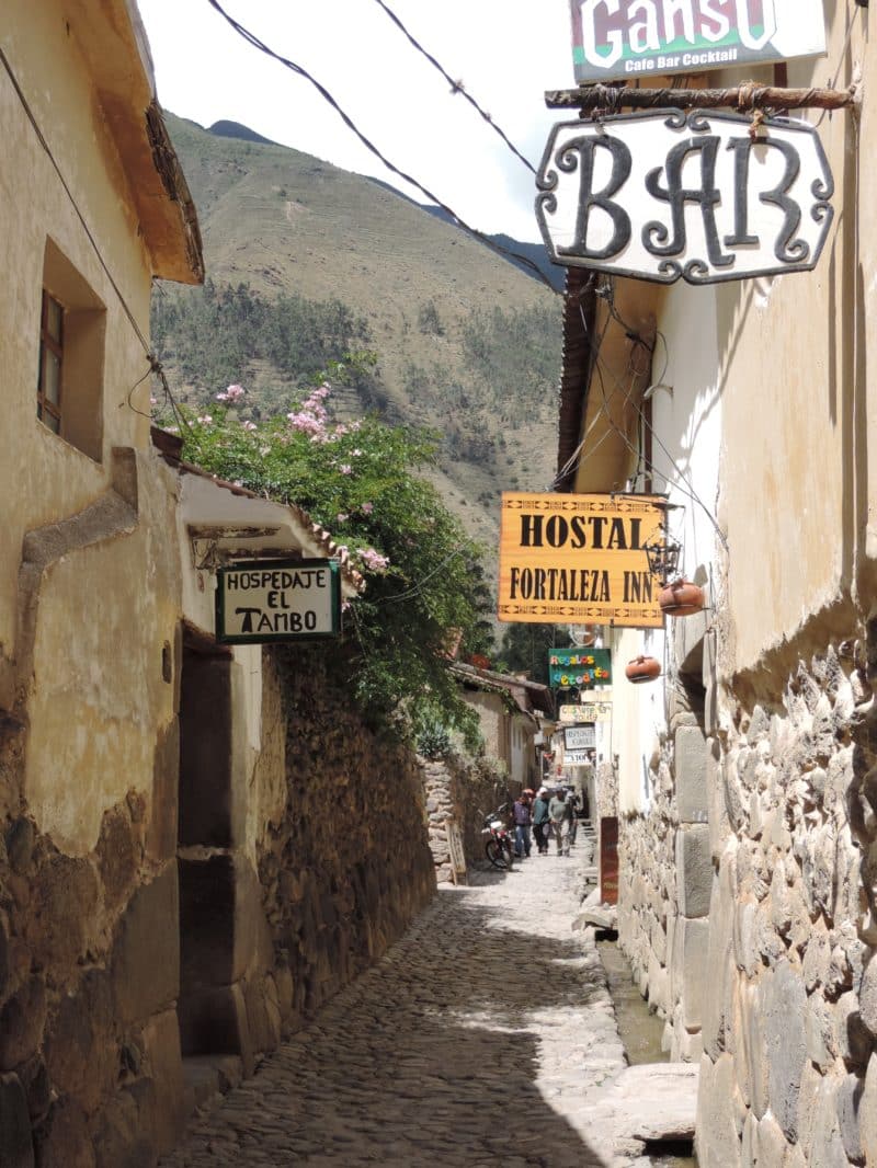 A Day Exploring the Sacred Valley of the Incas