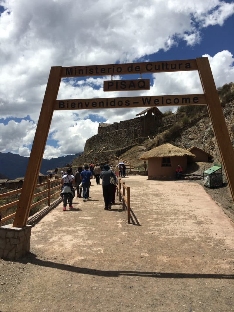 A Day Exploring the Sacred Valley of the Incas