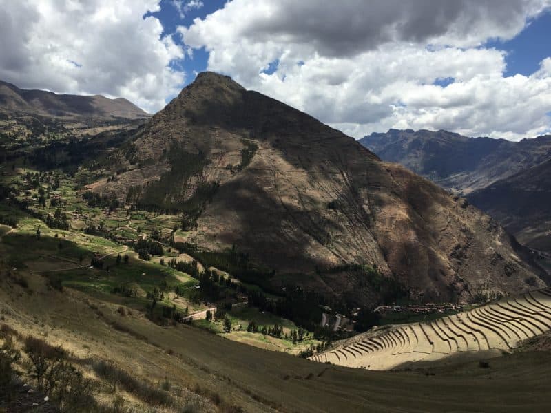 A Day Exploring the Sacred Valley of the Incas