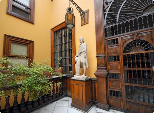 aliaga2-458-700-600-80-c-rd-239-238-171 Lima