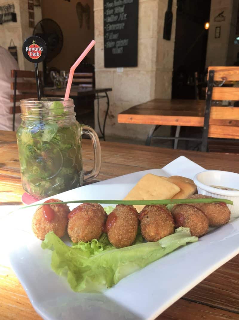 Dining at Havana's Private Paladares Mojito Mojito