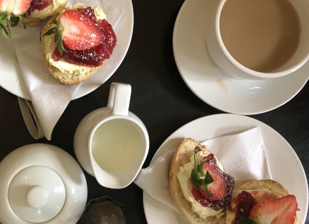 Mrs Bridges Cafe: Strawberry cream tea