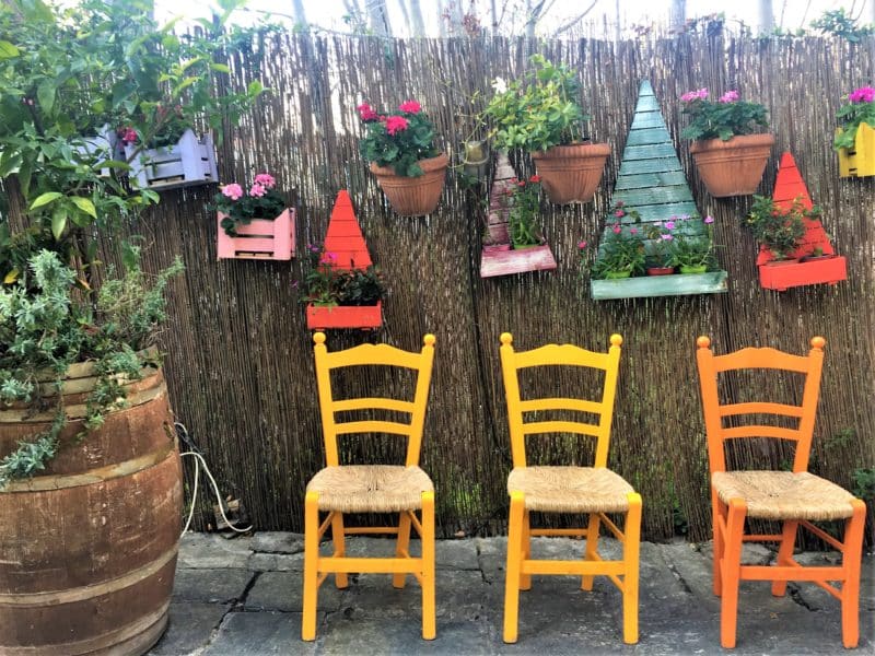 Instagrammable Plaka old Streets