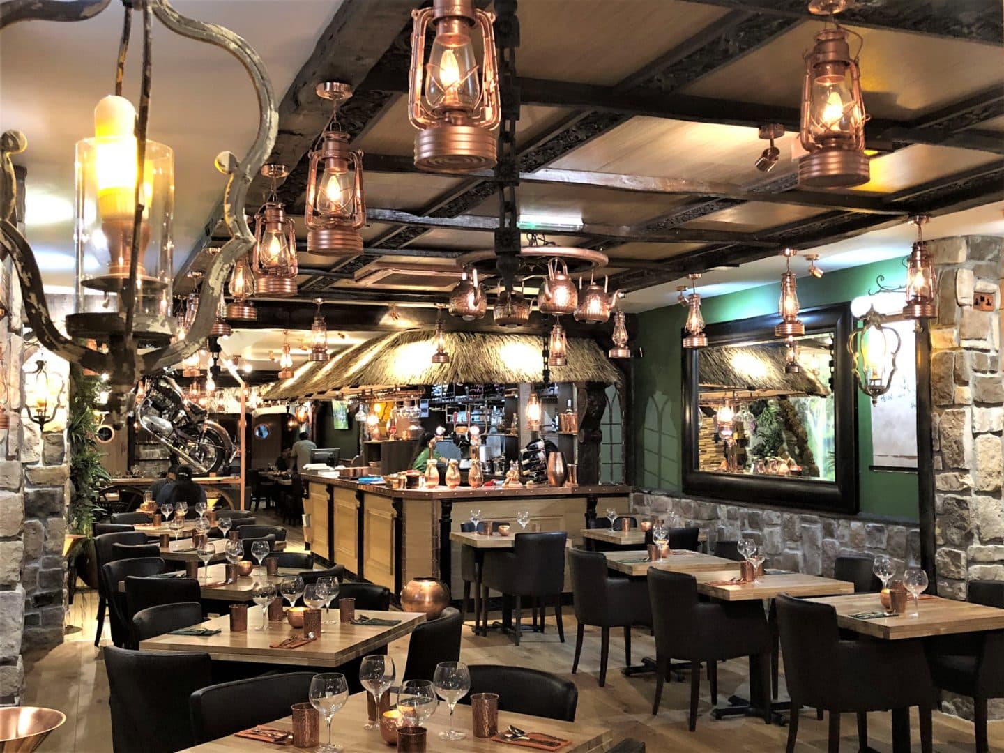 Vegetarian Keralan food at Herb Leicester. Traditional Kerala style interiors