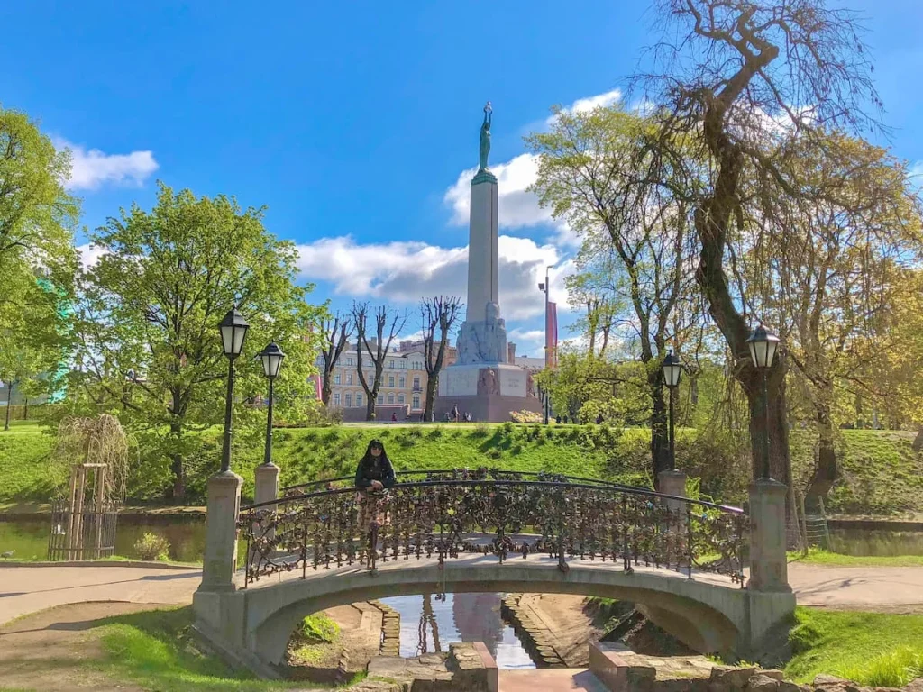 Bejal standing on a Bridge in Bastejkalns Park, whilst having a walk during 3 days in Riga