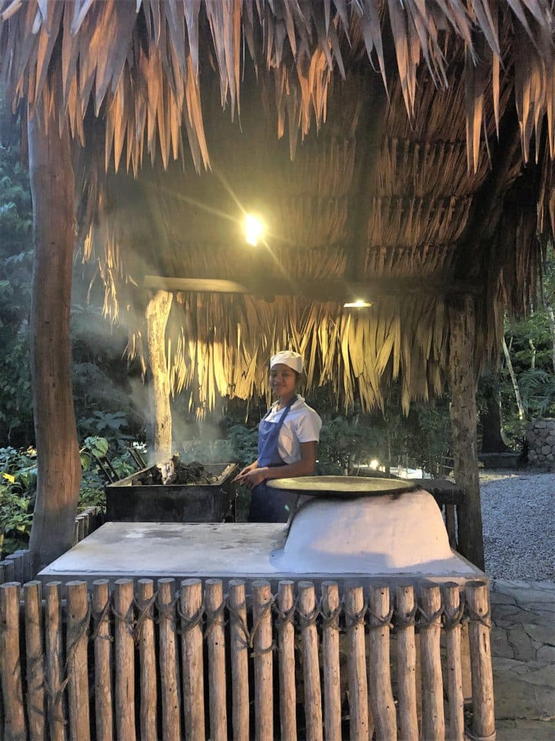 La Lancha: A Hideaway on the banks of Lake Peten, Guatemala La Lancha: A Hideaway on the banks of Lake Peten, Guatemala