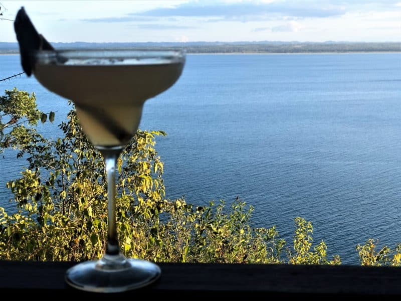 La Lancha: A Hideaway on the banks of Lake Peten, Guatemala La Lancha: A Hideaway on the banks of Lake Peten, Guatemala