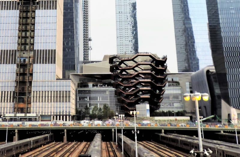 A Bucketlist Guide to the Best NYC Spots - The Vessel