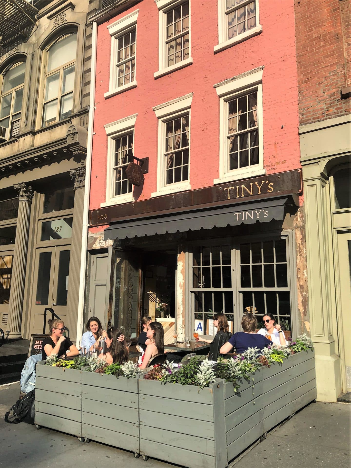 6 New York City Dining Options: Tiny's & The Bar Upstairs