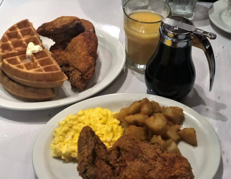 5 Local Brunch Favourites in New York City: Sylvia's Restaurant 5 Local Brunch Favourites in New York City: Sylvia's Restaurant