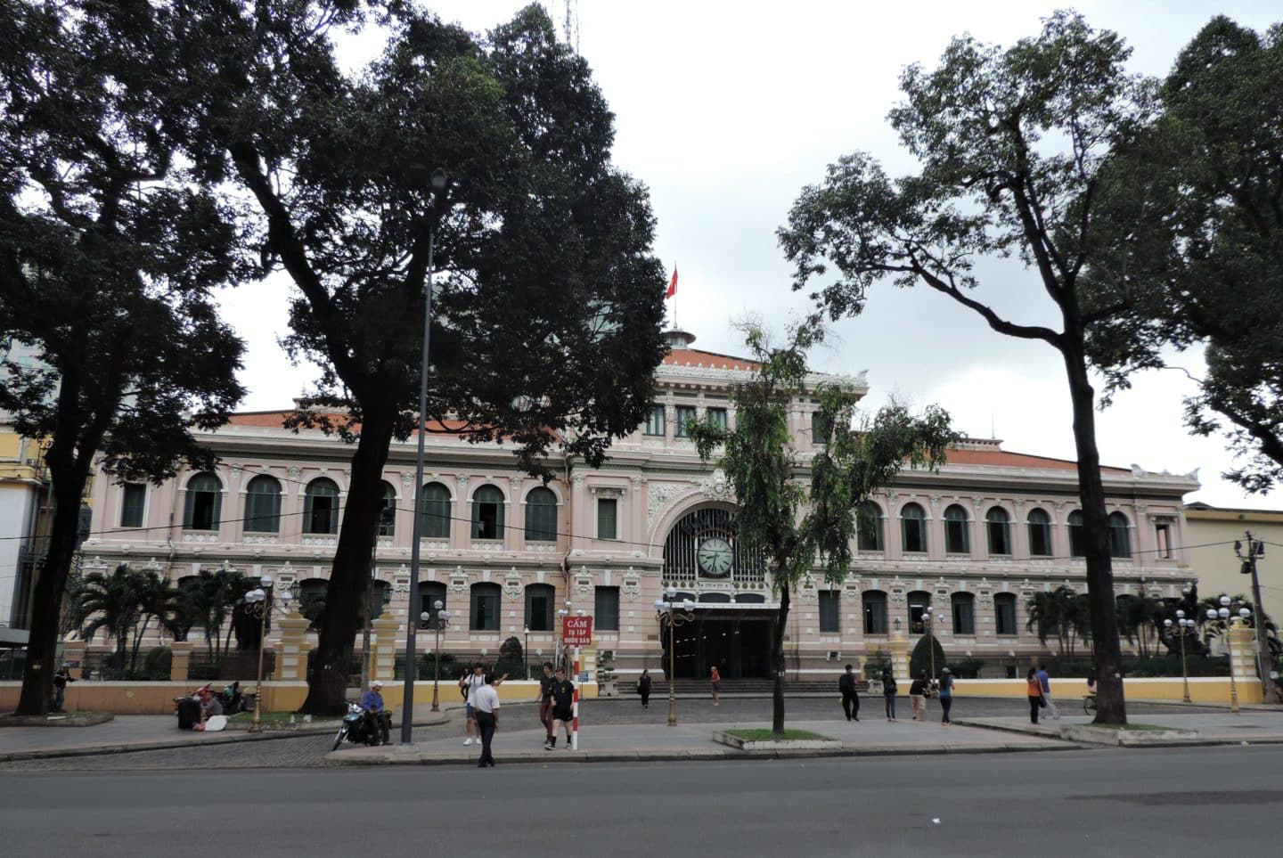 Post Office Ho Chi Minh City exterior 