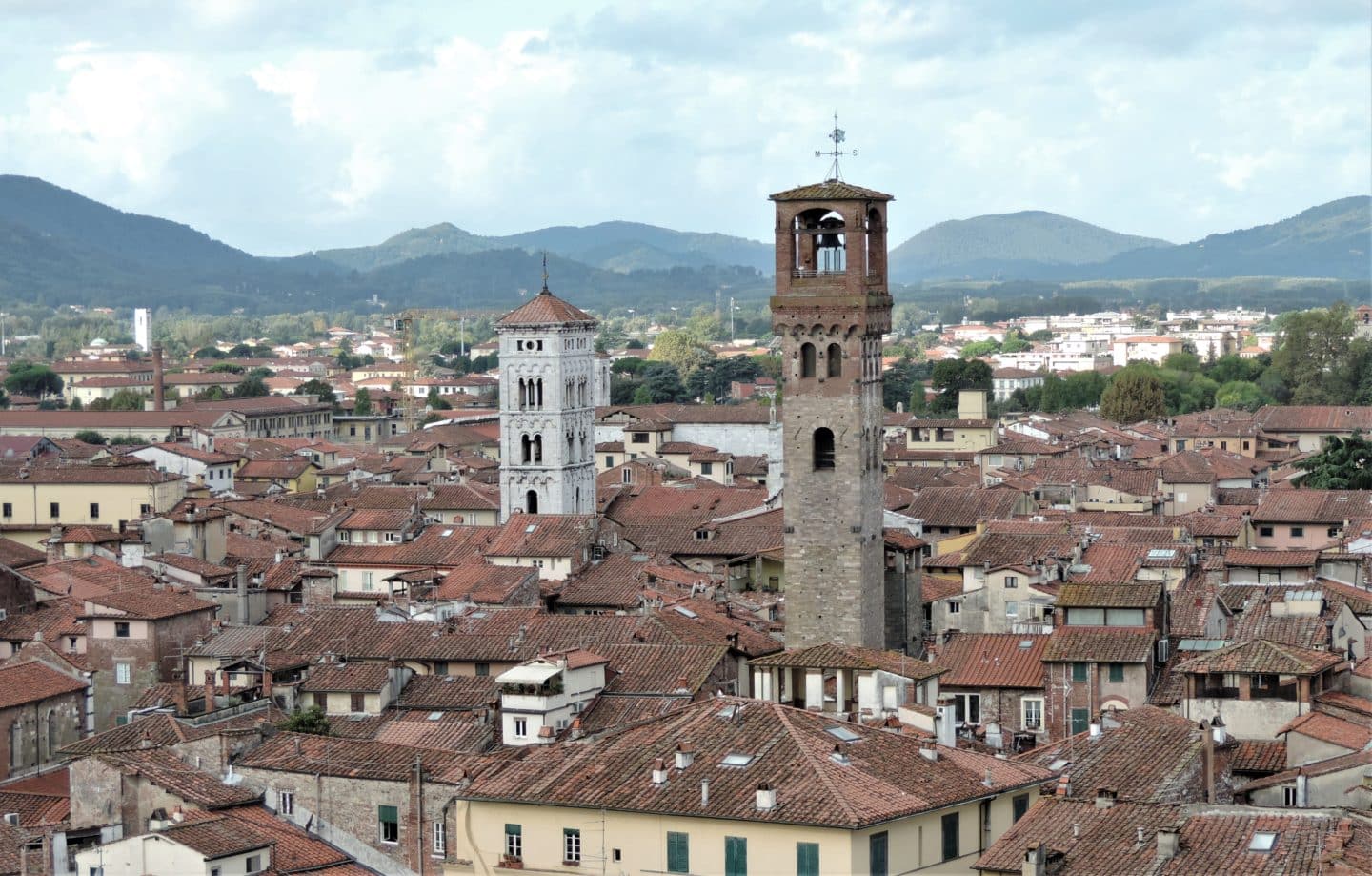 How to Spend a Day in Lucca, Tuscany Views from Torre Dell'Ore