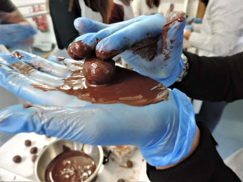 Chocolate Making Workshop at Cocoa Amore, Leicester Chocolate Making Workshop at Cocoa Amore, Leicester