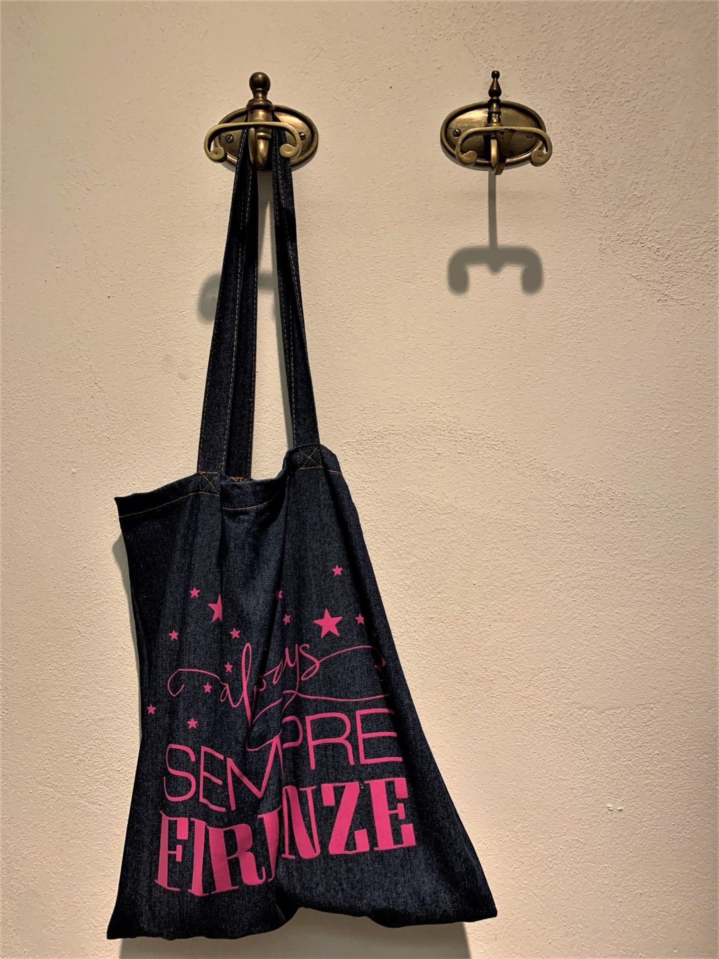 Reusable bag hanging at Soprarno Suites 