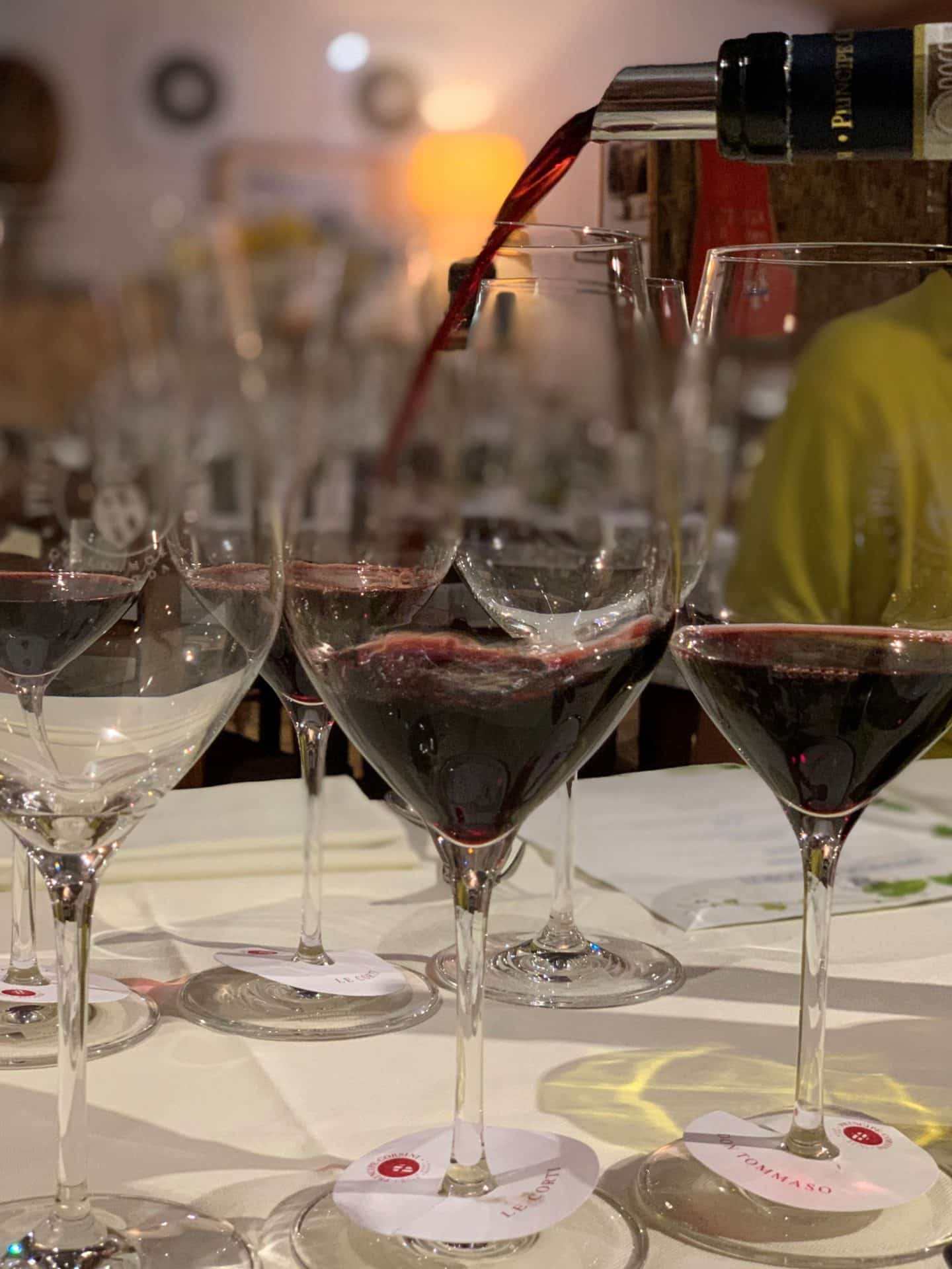 Tuscan Countryside & Wine Estates by Vintage Fiat 500