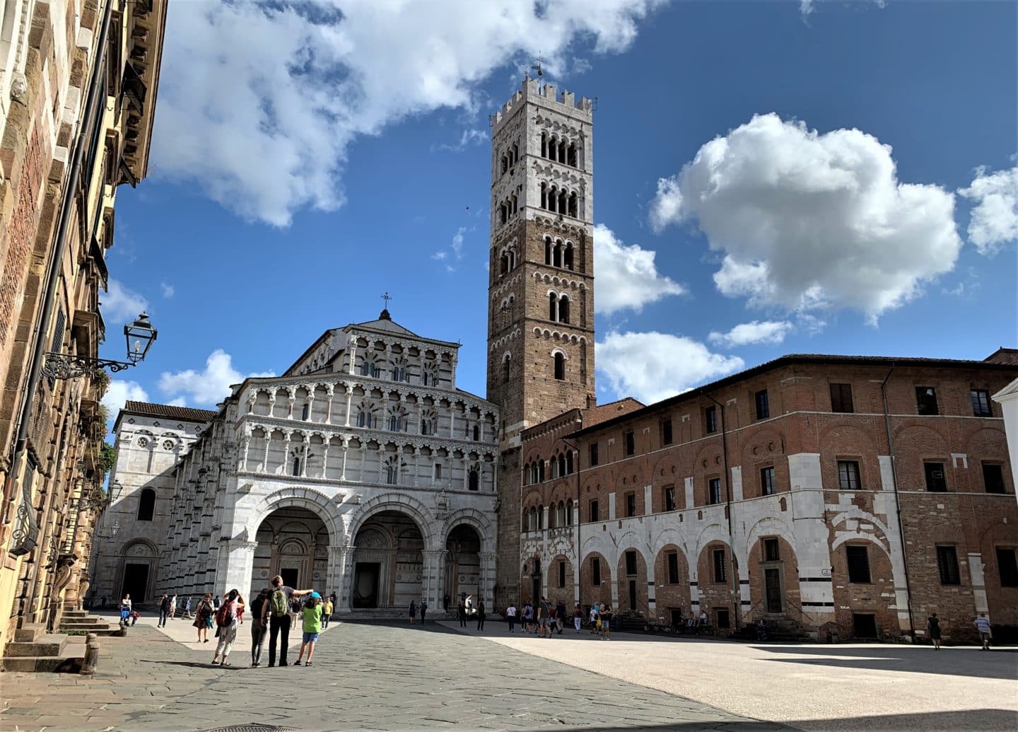 Chiesa Del Santiago Giovanni Reparata lansscape exterior