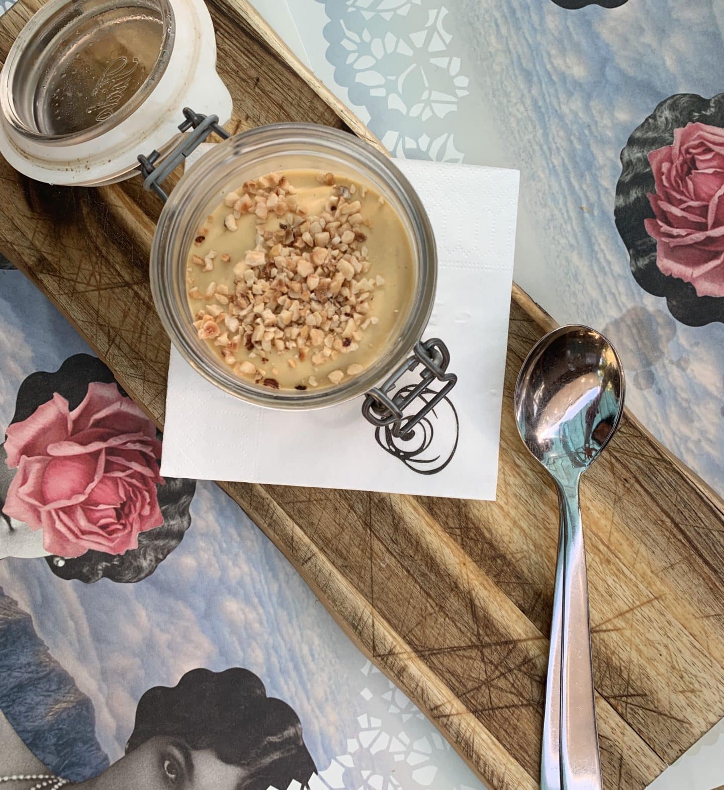 Oltrarno An Artisanal Neighbourhood in Florence: Tiramisu top lay at Santarosa Bistrot