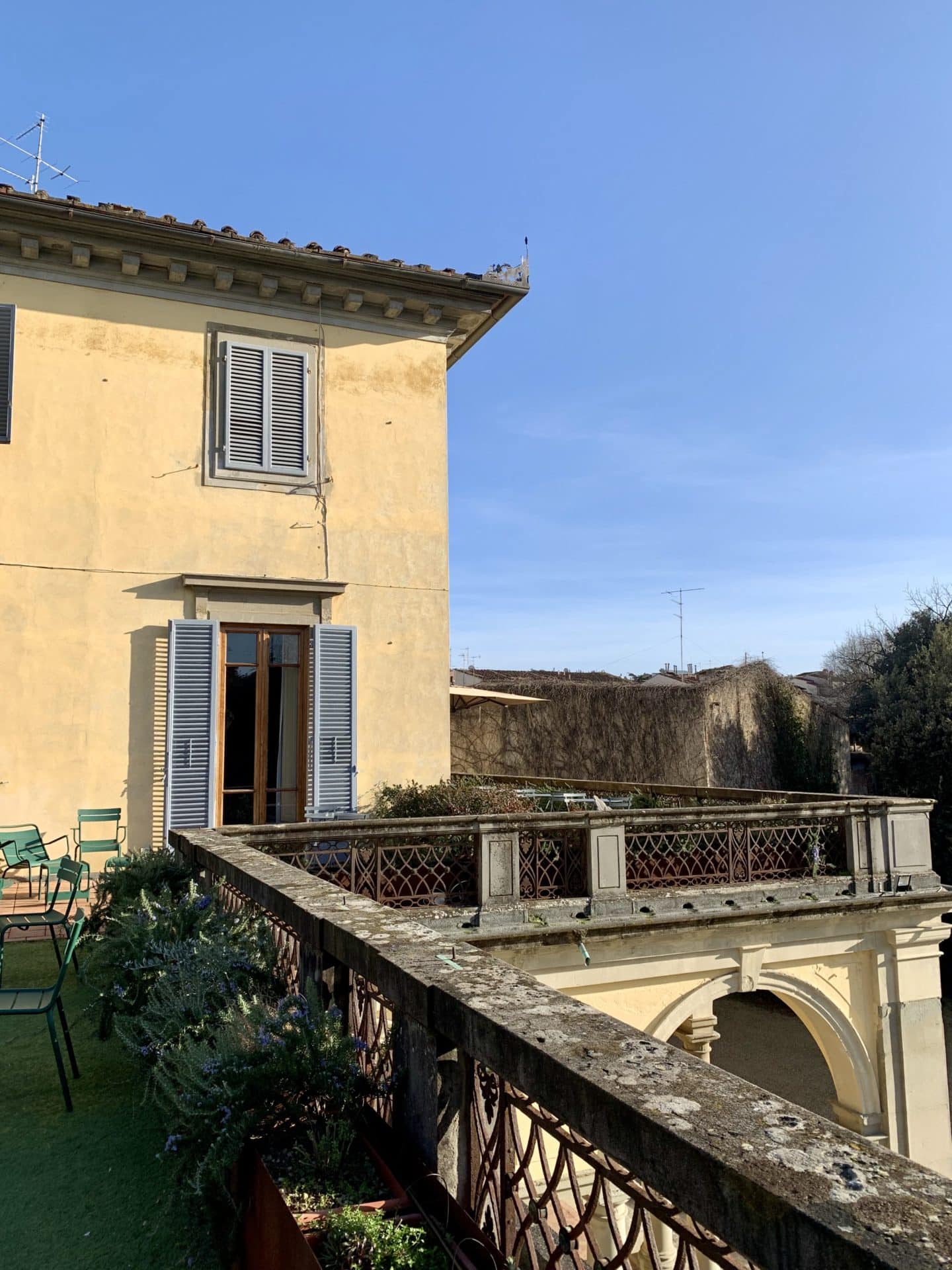 Ad astra balcony stonework