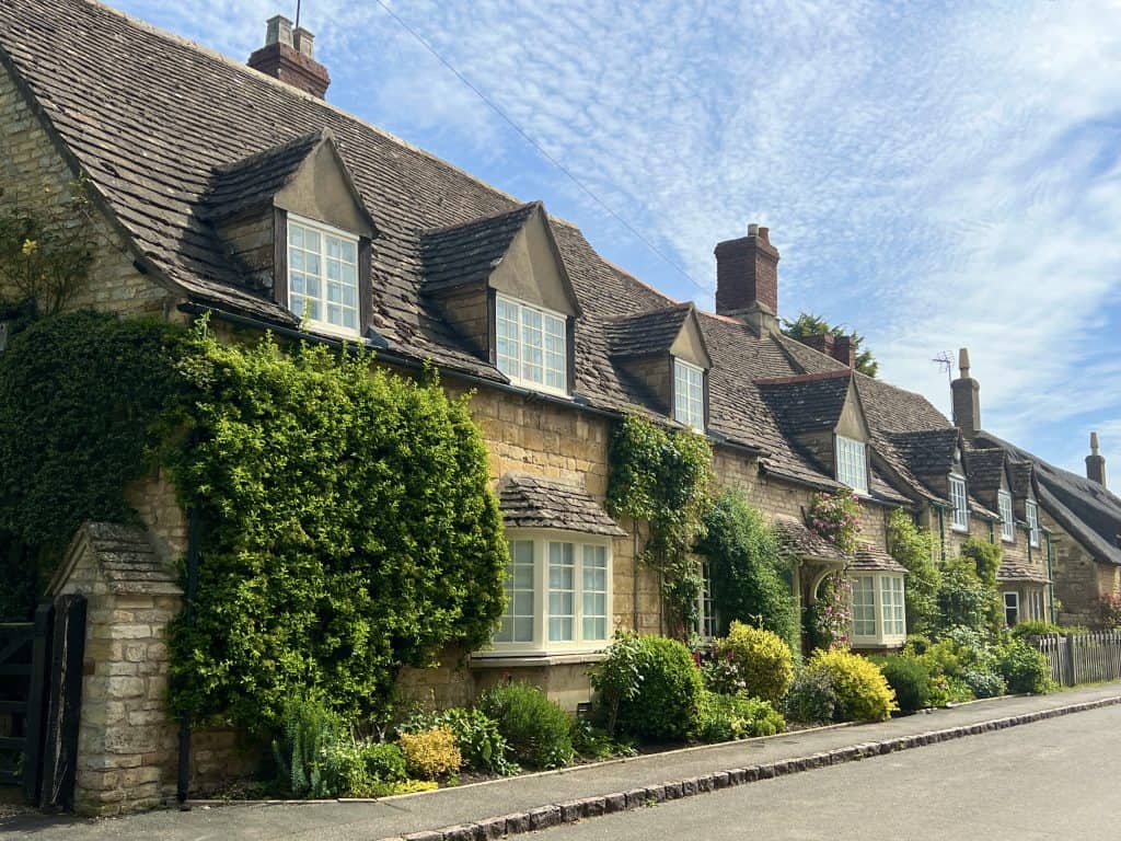 Cute Cottages in Exton