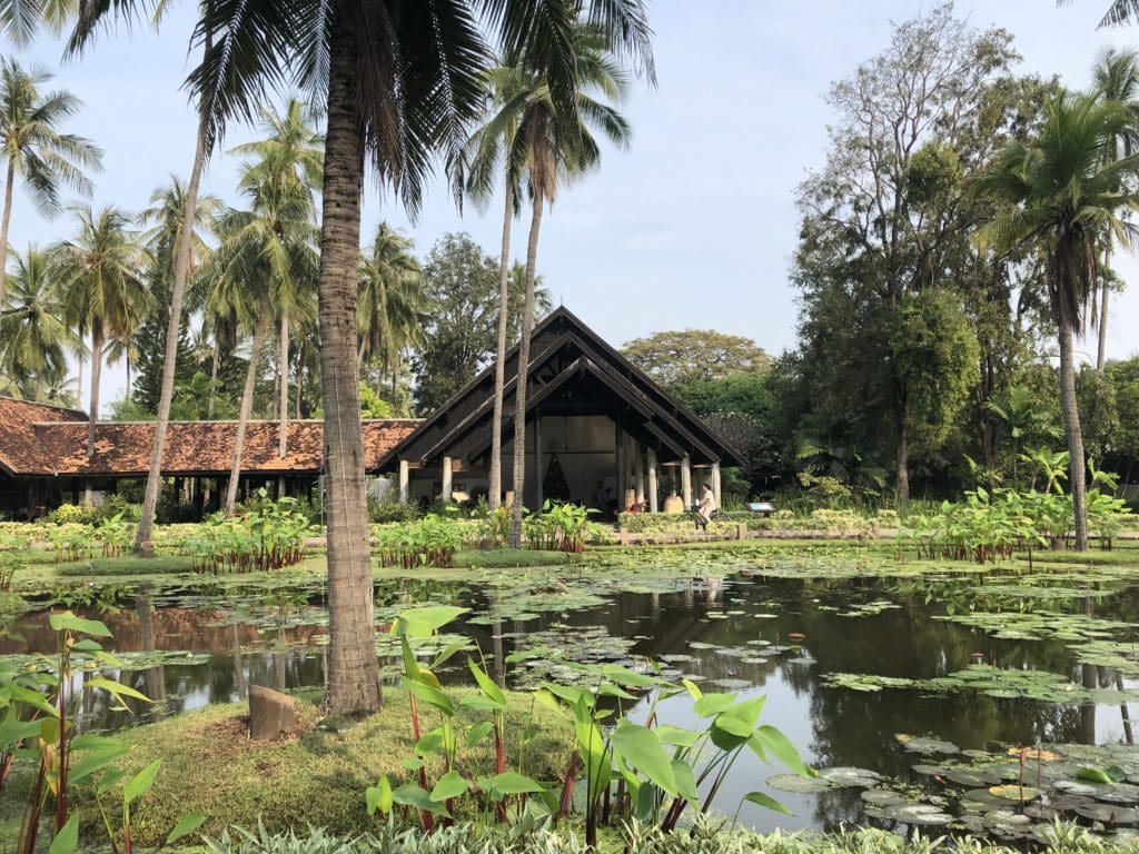 10 Luxury Eco-Friendly Hotels & Their Sustainability Practices