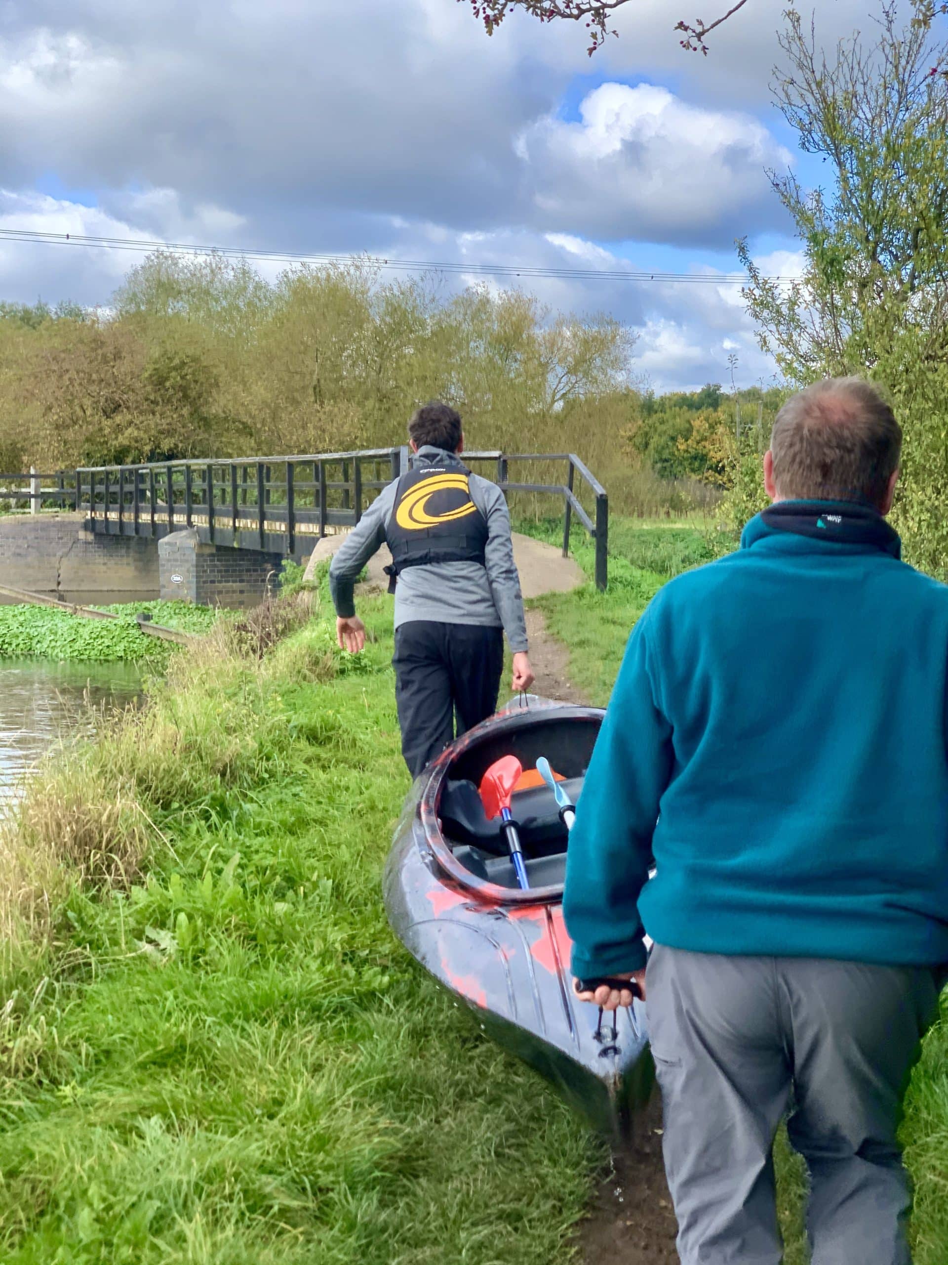 Kayaking along the River Soar, Leicestershire 