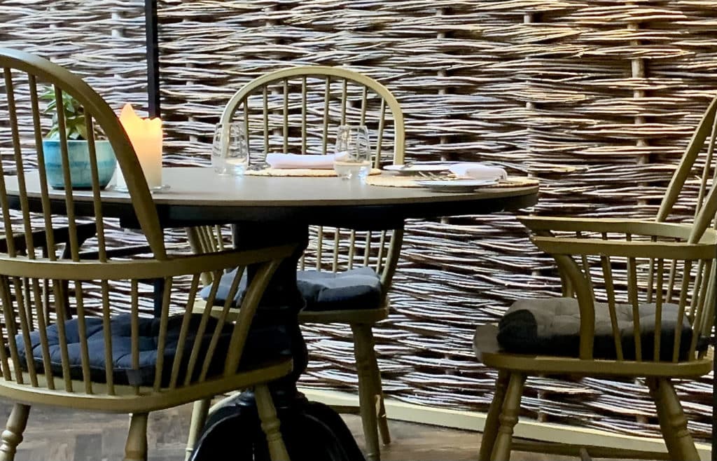 The Grove Vegetarian dining: The Artisan Rooms Decor