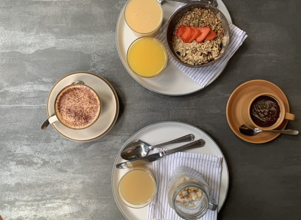 Saorsa 1875 Breakfast Smoothie Bowls