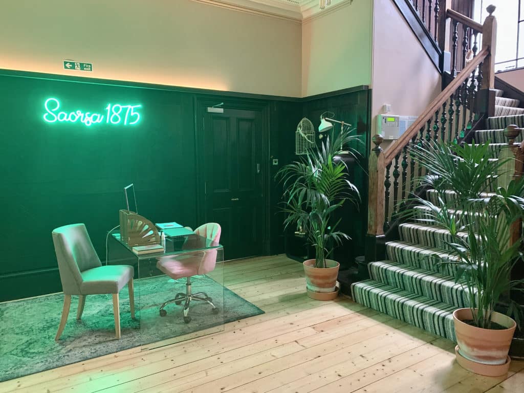 Saorsa 1875 Reception