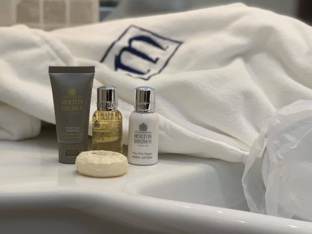 Swansea Bay Morgan's Hotel Room