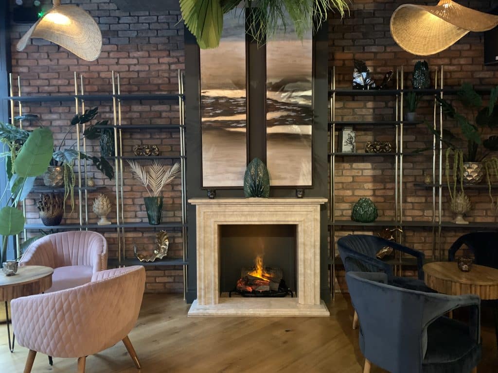 The Gresham Aparthotel Lobby