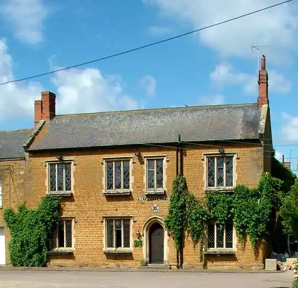 The Nevill Arms Hotel & Restaurant Exterior