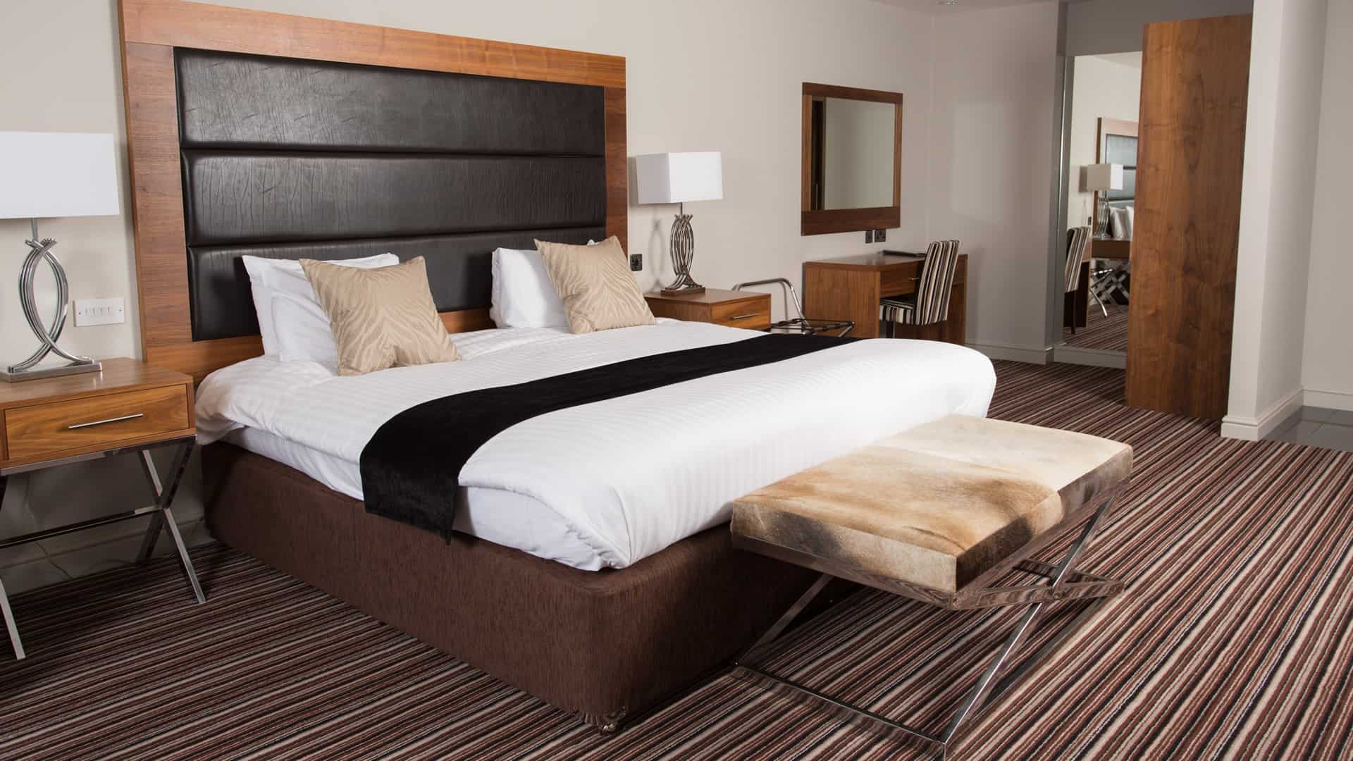 Sketchley Grange Contemporary Suite