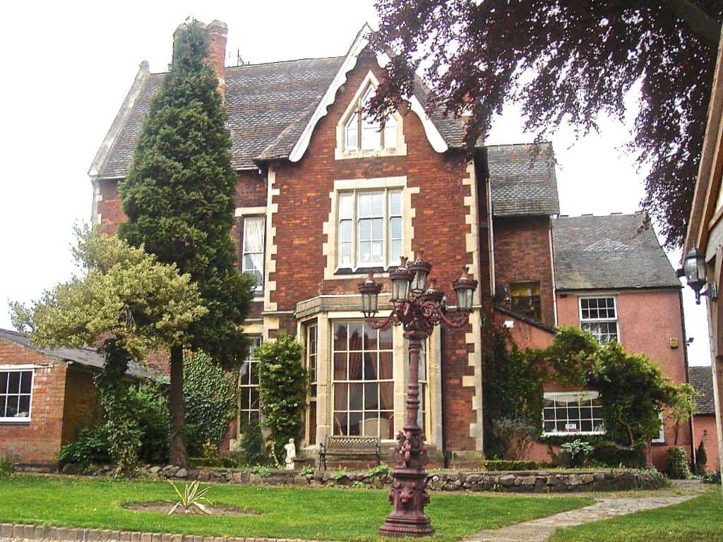 Beautiful Hotels: The Mansion with a Tower Exterior