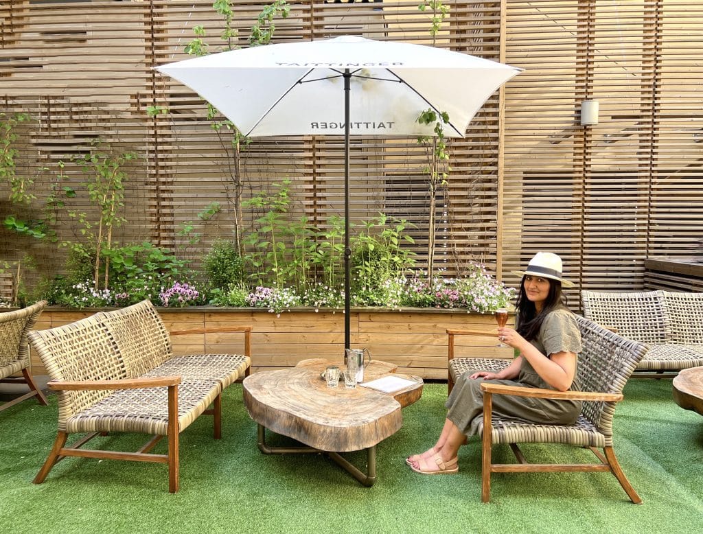 Drinks on Terrace at Hotel Lilla Roberts,