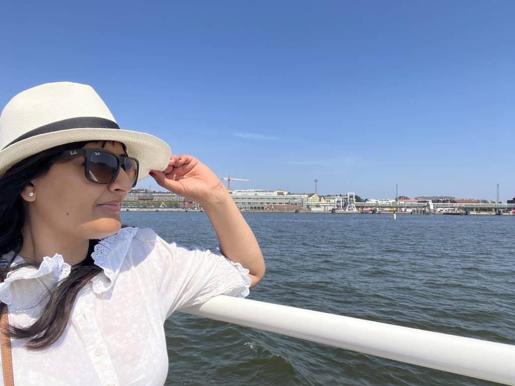 Bejal n Helsinki City Highlights and archipelago cruide