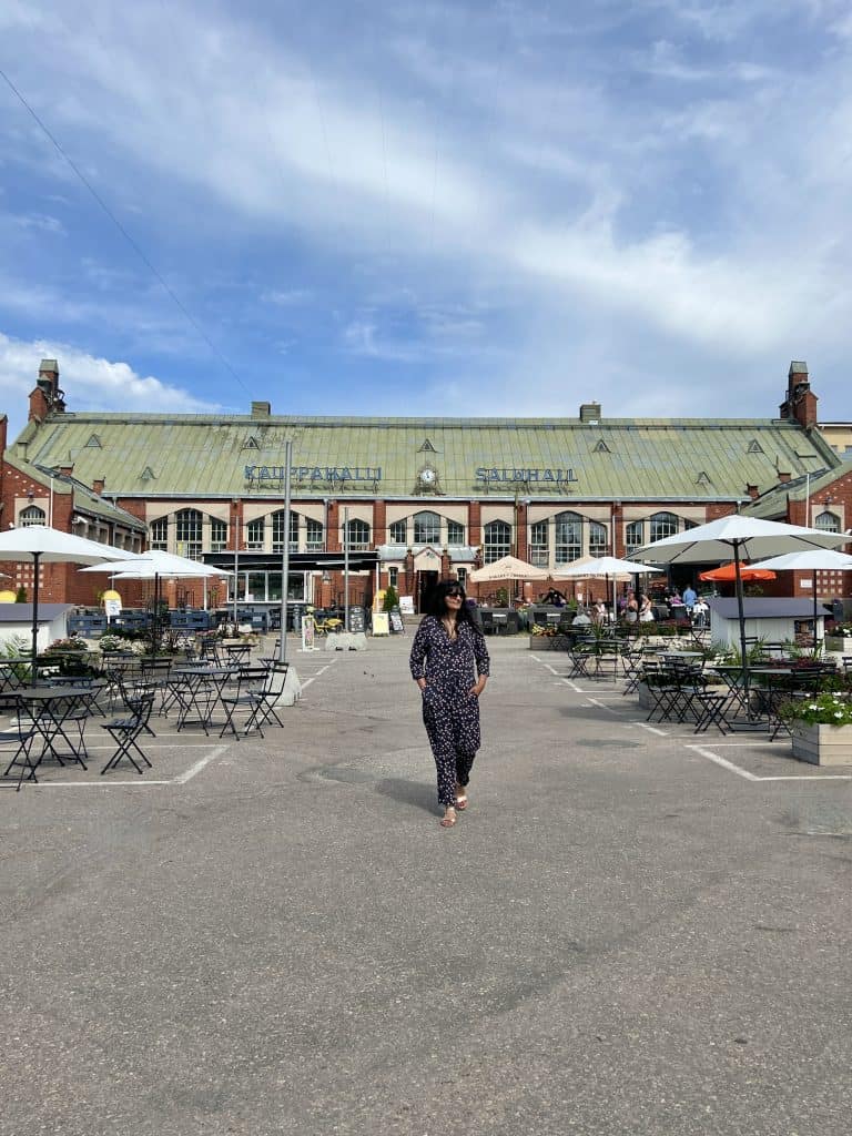 Kaupahalli Saluhall Inside market Hall, Helsinki