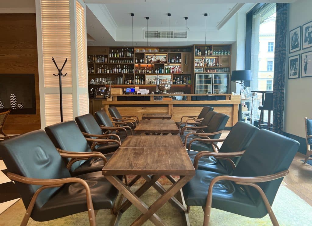 Lobby and Bar at Hotel Lilla Roberts