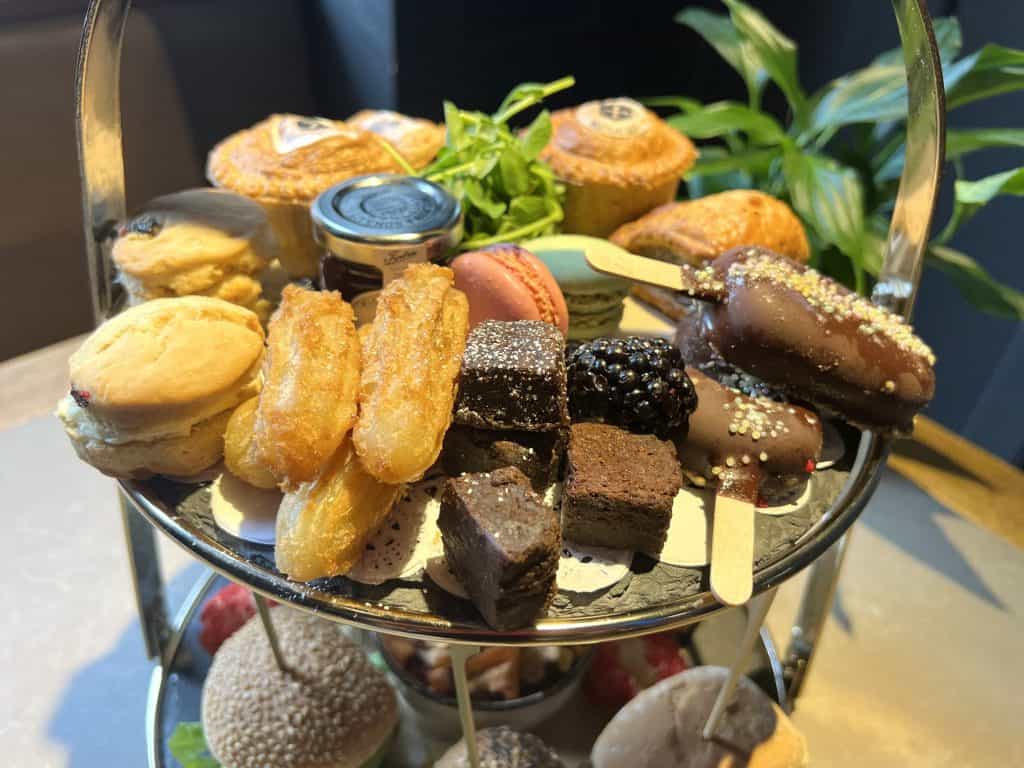 Afternoon Tea at Knight & Garter: sweet top tiet top lay