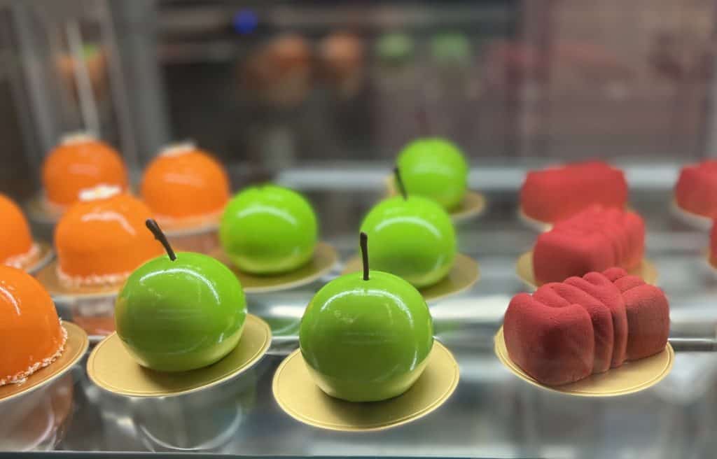 Cafes and Brunch Spots in Boston: Jonquils cafe caramel apple dessert