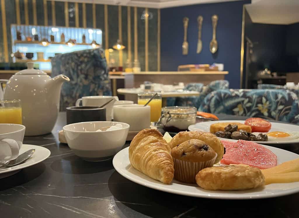 Blossoms Restaurant Breakfast Plates