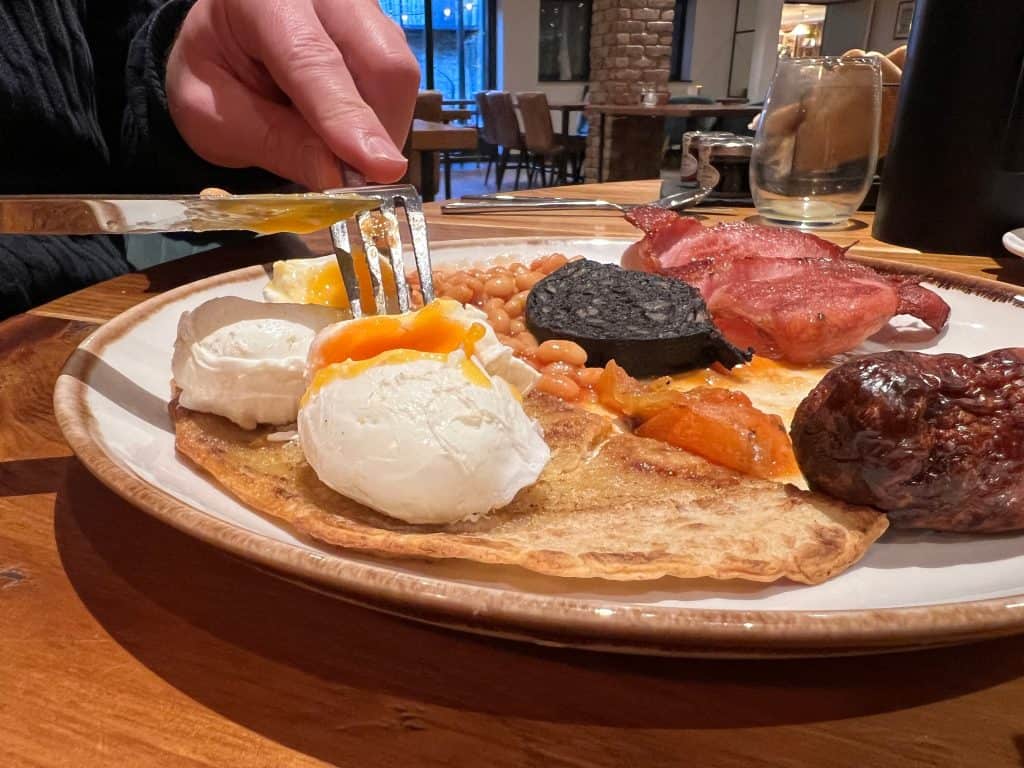 The Merchant's Yard Full English Breakfast