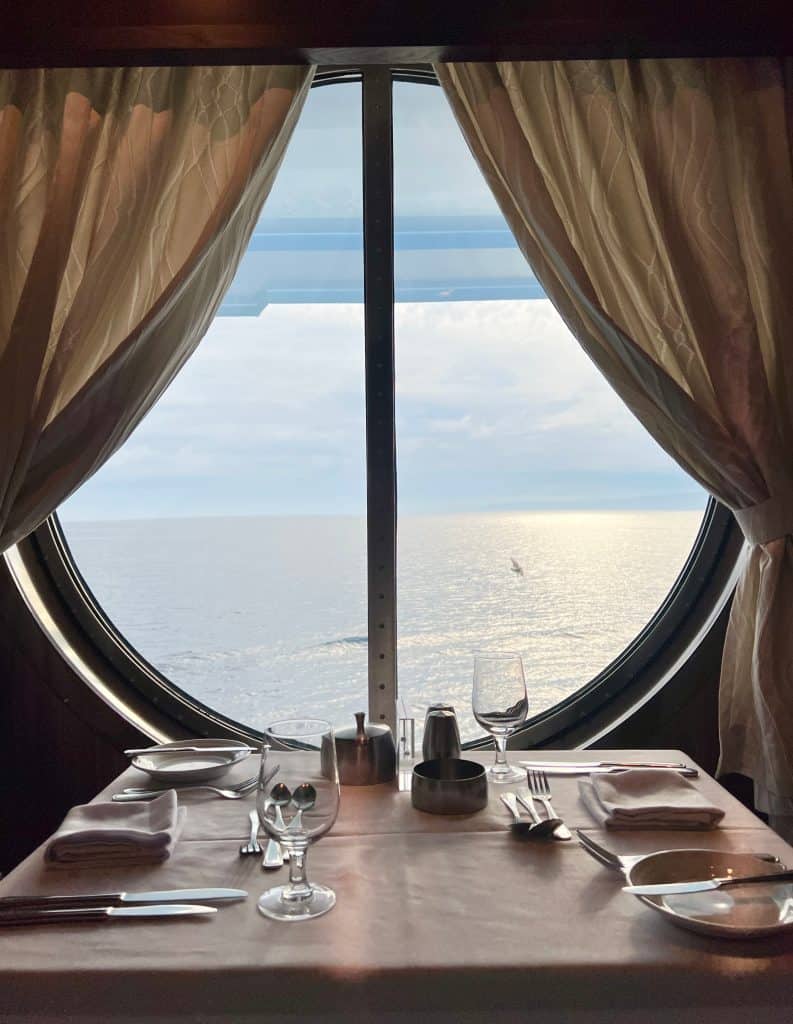 First-time cruise guide: dining room sea view window