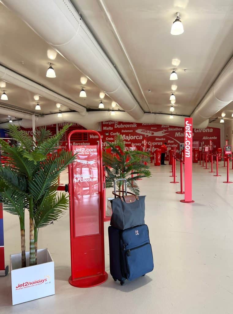 Sustainable Jersey: 10kg of baggage at Jet2 check-in stand in Leeds Bradford Airport