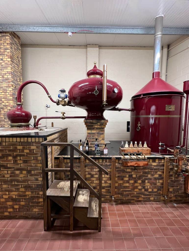 Sustainable Jersey: Gin distillation process