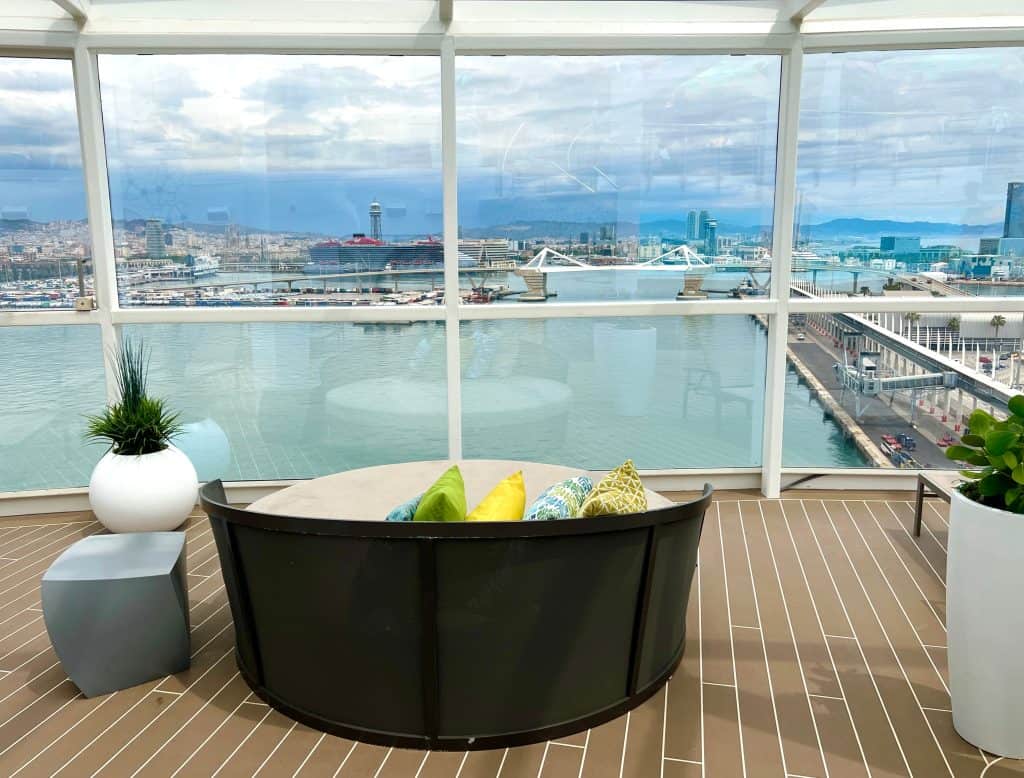 Adults only Solarium 